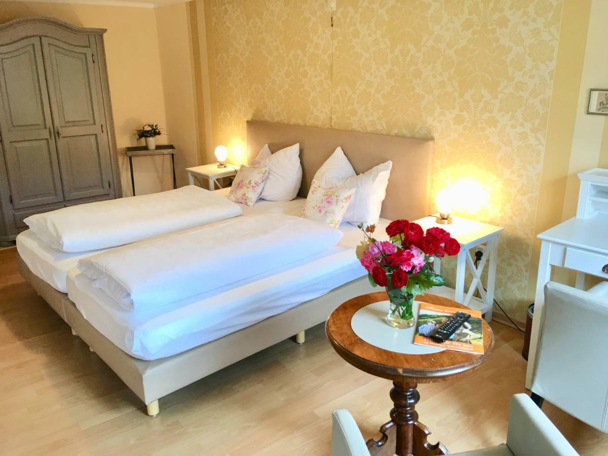 Heinrichs Winery Bed & Breakfast Langenlonsheim Eksteriør billede
